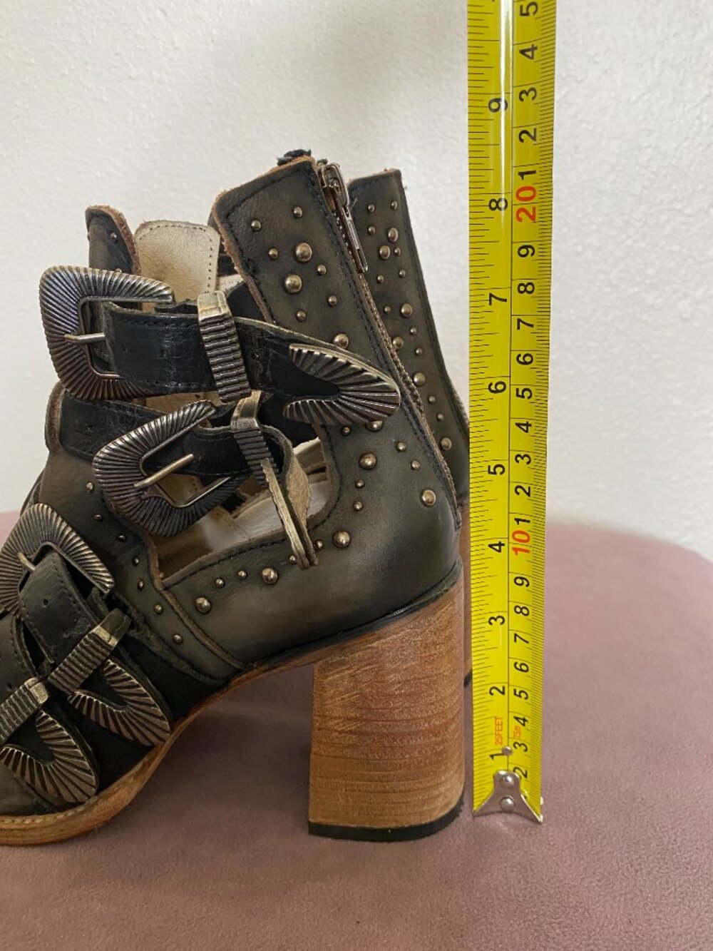 Freebird Judge Black (Gray) Distressed Ankle Bootie - Size 9 (Runs small) - Picture 6 of 9